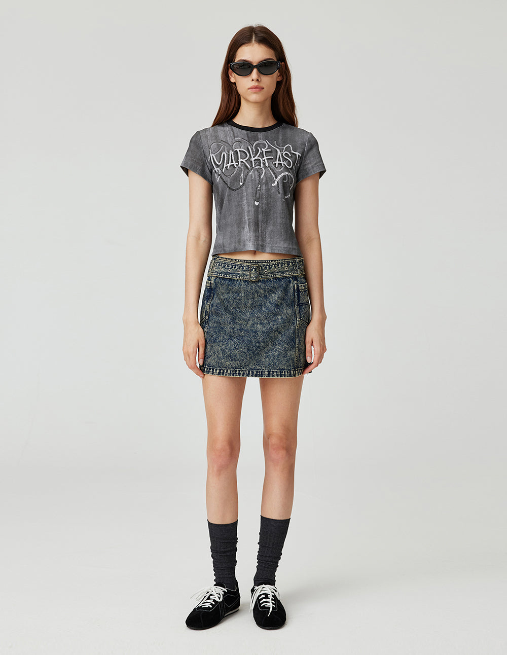 MF Contrast Color Round Neck Design Chain Print Art T-Shirt