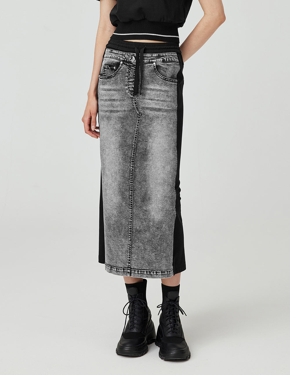 MF layered color-blocked washed long denim skirt