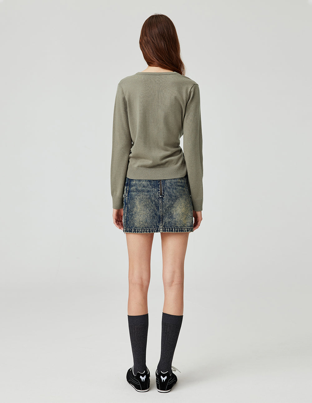 MF versatile loose light gray khaki V-neck knitted cardigan