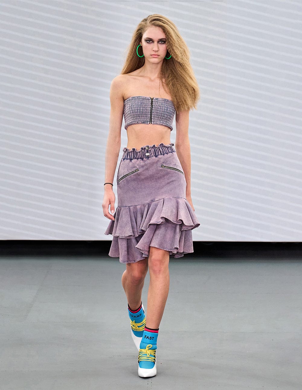 Women's ruffled denim skirt