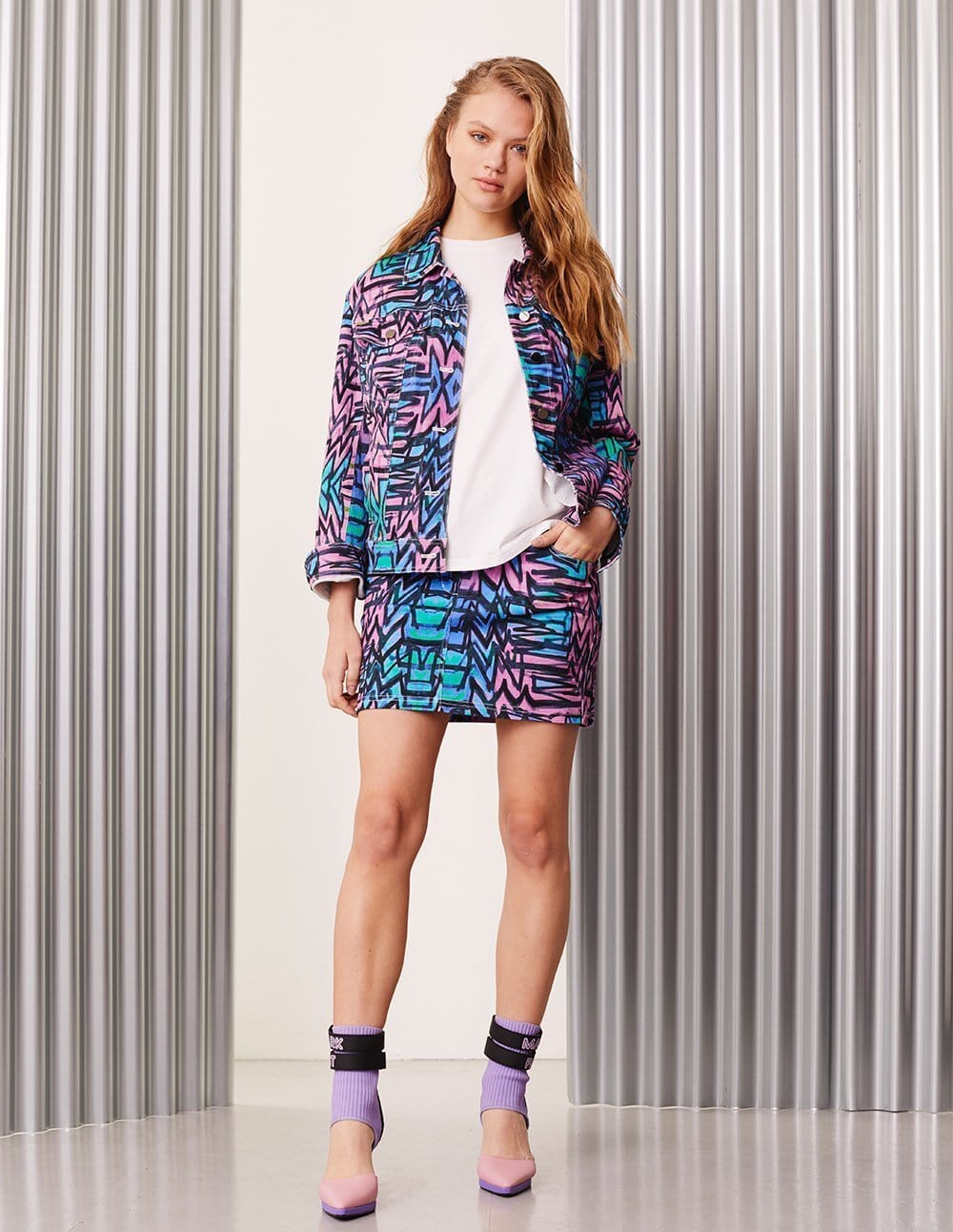 Women Pattern Washed Denim Mini Skirt