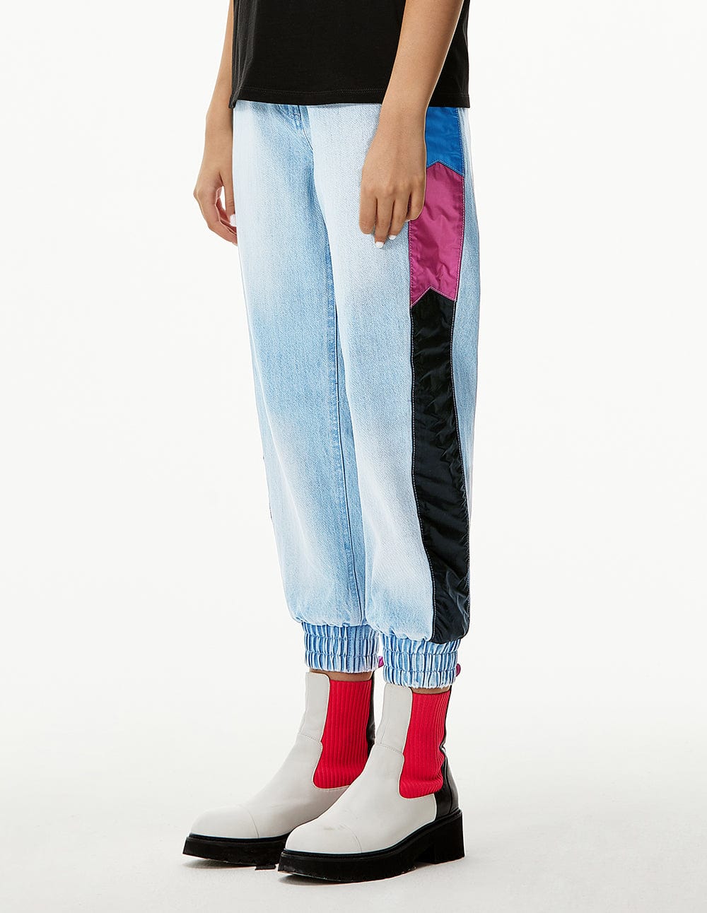 Women Down Fabric Patch Denim Jogger Jeans