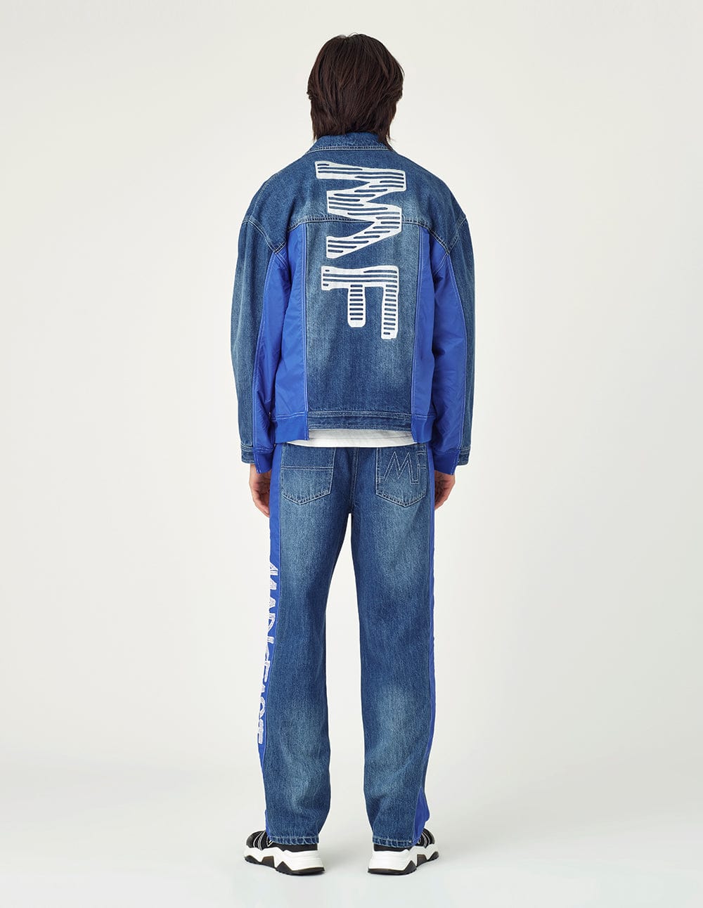 Men Loose Fit Washed Denim Jeans