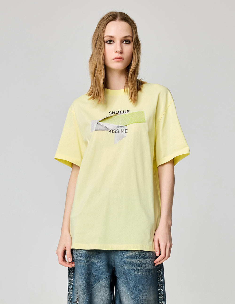 Couple Style Chewing Gum Slogan Printed T-Shirt