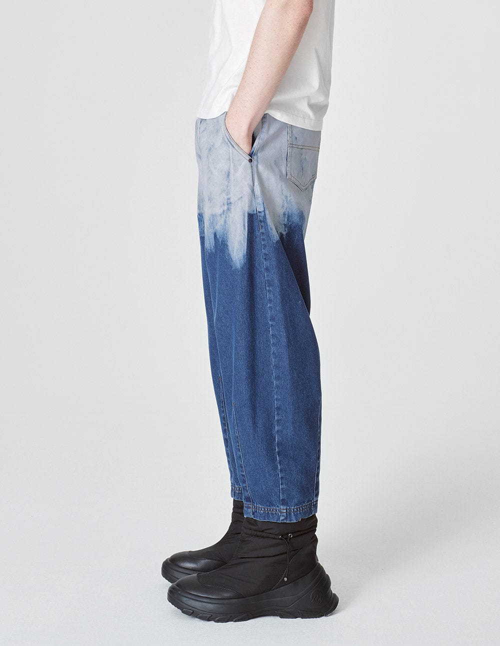 Men's Ripped Washed Jeans