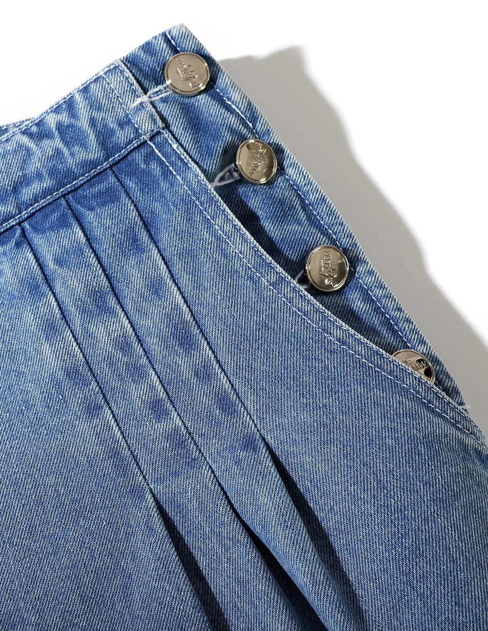 Side Buttonscotton Washed Denim